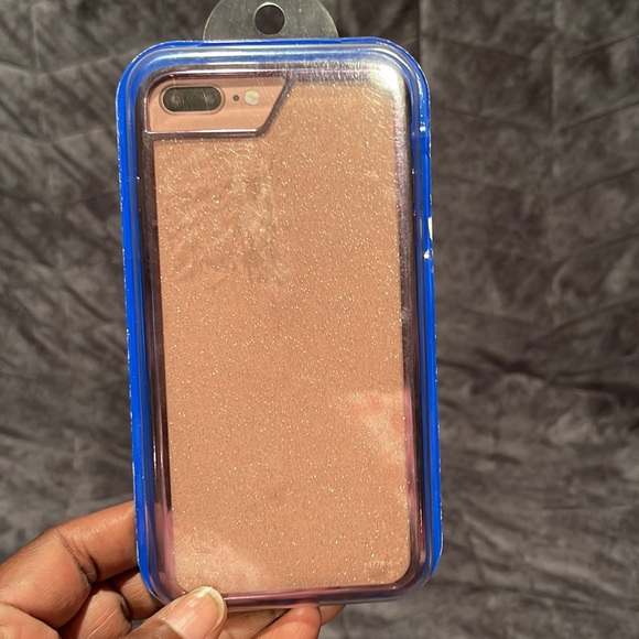 iPhone case - Picture 2 of 3